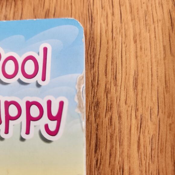 2014 Set of 4 hard cardboard Barbie books pool, birthday, kitty and beach theme - Picture 5 of 9